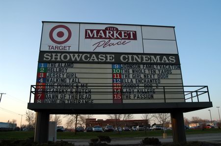 Showcase Cinemas Sterling Heights - Marqueejpg